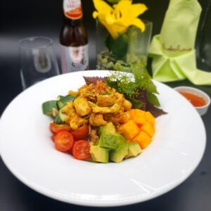 Mì trộn cà ri gà nach Indochine-Art